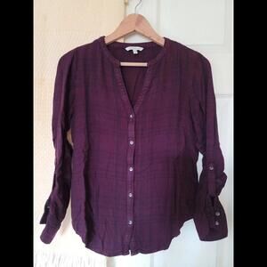 *Women's Small Calvin Klein blouse